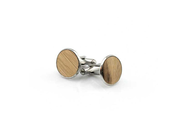 https://www.sipdark.com/cdn/shop/products/Wood-Cufflinks-2_700x.jpg?v=1505851519