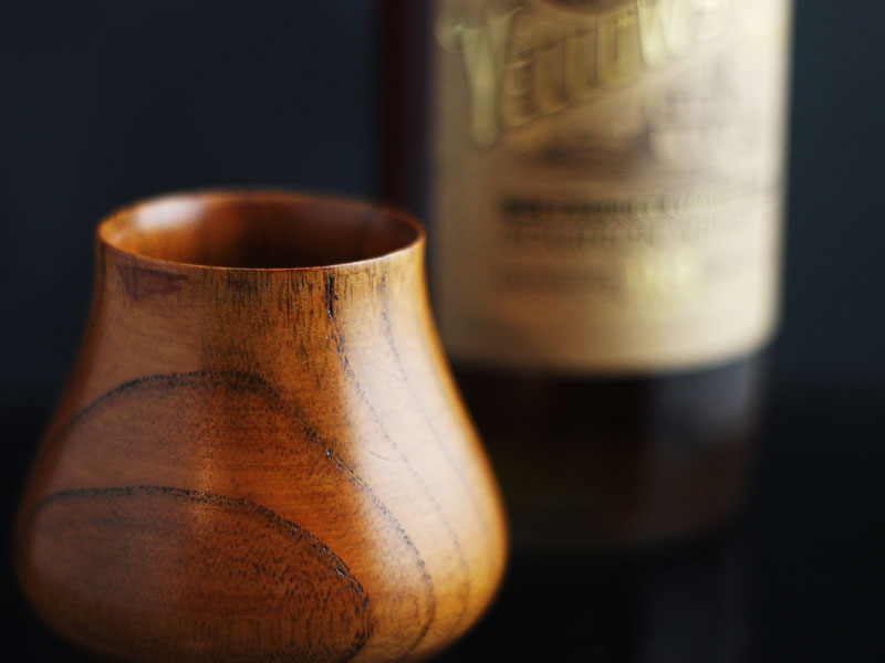 sipdark wood whisky cup
